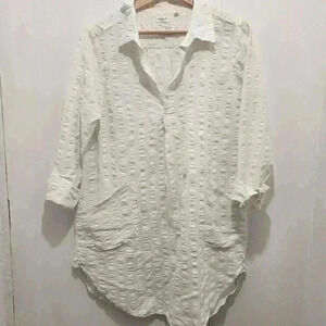 dylan Ivory Textured Tunic Blouse